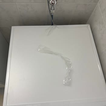 Teslim Ve Kurulum Sonrası Üst Kapağın Çatlaması Ve Değişim Talebi