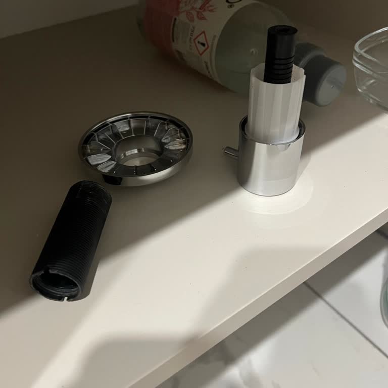 Garanti Kapsamındaki Vitra Musluk Arızasında Acil Servis Reddedildi Ve Ev Su Bastı