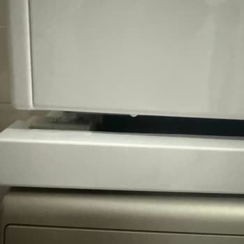 Beko Kurutma Makinesinde Sürekli Su Sızıntısı Ve Tekrarlayan Değişimler