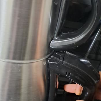 Sinbo STM 5845 Çaycının Kulpları Kırıldı Ve Güvenlik Endişesi