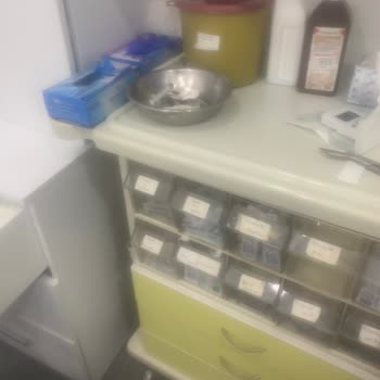 Acil Serviste Yetersiz Muayene Ve Hijyen Sorunları