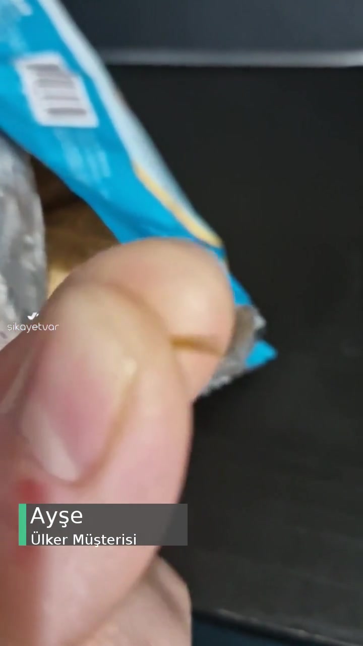 Ülker Oğlum Bisküviyi Yerken Ağzında Bir Cisim Fark Etti! videonun kapak resmi