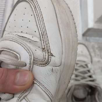 Garanti Reddiyle Çabuk Yırtılan Ayakkabı Şikayeti