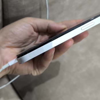 İPhone 13 Bataryasında Şişme Ve Ani Kapanma Sorunu
