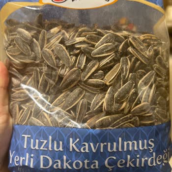 Sakarya BİM Şubelerinde Satılan Simbat Dakota Çekirdeğinde Küf Kokusu Ve Bozuk Tat