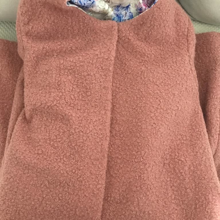 Behiye Dikimevi Yanıltıcı Renk Ve Uzun Teslimat Süresiyle 5000 TL’lik Kaban İadesi Talebi