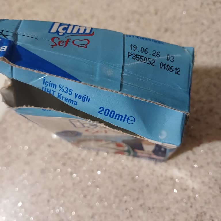 İçim %35 Yağlı Kremanın Aşırı Sıvı Kıvamı Ve Bozulma Şüphesi