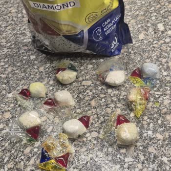 Yeni Açtığım Pakette Patlak Tabletler İade Ve Açıklama Talebi