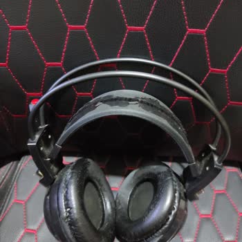 Rampage SN-RW1 Modelinde Yedek Ped Ve Kafa Bandı Bulunamaması Mağduriyeti