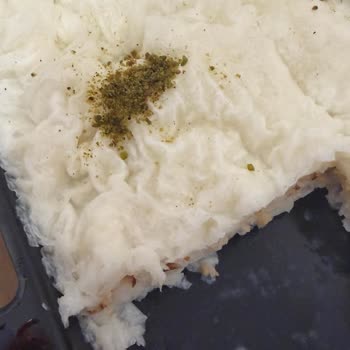 Acı Ve Baharatlı Antep Fıstığı Tozu Tatlımı Mahvetti, Para İadesi İstiyorum