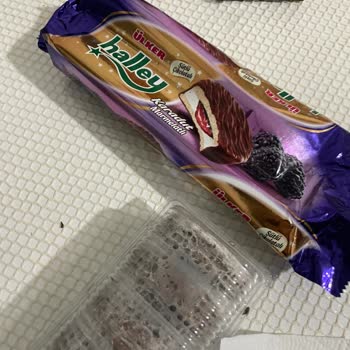 Ülker Halley Paketi İçinde Böcek Ve Güve Bulunması