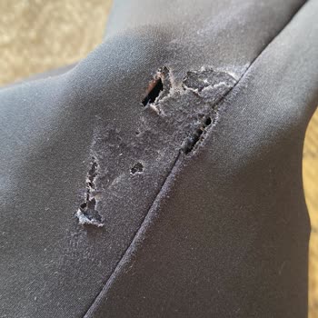 Oysho Deformasyonlu Tayt Ve Mağaza Çalışanının Kırıcı Tutumu