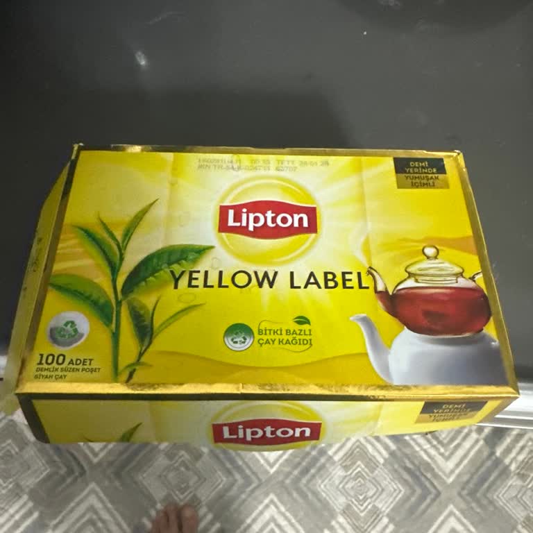 Kasiyerin Zorlayıcı Satışları Yaşlı Ve Yabancı Müşterileri Rahatsız Ediyor