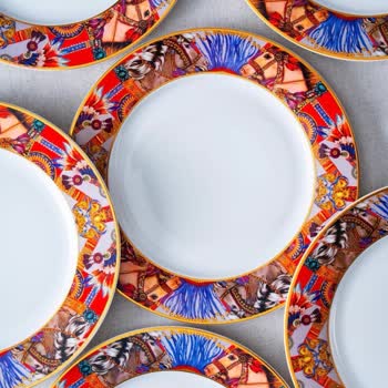 Acar Home Tabakları Yalnızca İki Kez Elde Yıkamama Rağmen Üzerindeki Desenler Kabarmaya Başladı