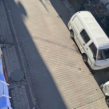 Veysel Karani Mahallesinde Sokak Temizliği Eksikliği