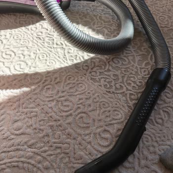 Fakir Ranger Elektrik Süpürgesi Zeminlerde Siyah İz Bırakıyor