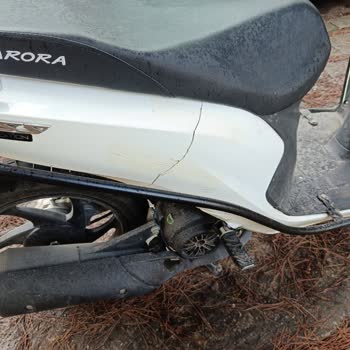 Arora Motor Sağ Ön Grenajı Hiçbir Kaza, Darbe Veya Düşme Olmamasına Rağmen Kendiliğinden Kırıldı