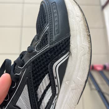 Garanti Verilen Ayakkabının Hızlı Deformasyonu Ve Üretim Hatası Olmadığı İddiası Reddedildi