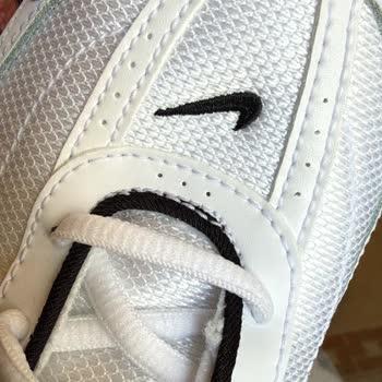 Boyner Mağazasından Defolu Nike Ayakkabı Ve Zorunlu Mağaza İadesi