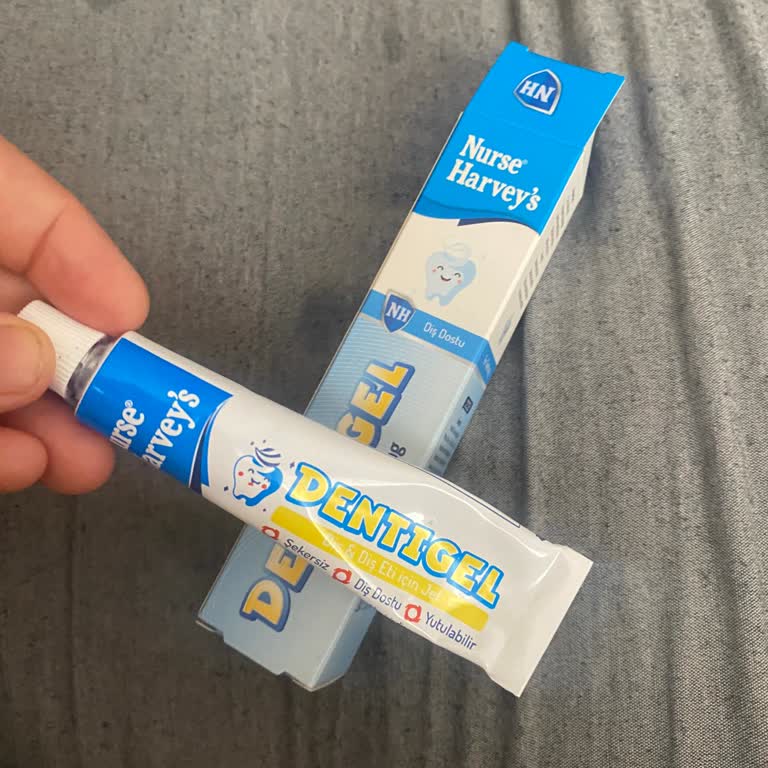 Nurse Harvey’s Tüpü Açtığımda Ürünün Neredeyse Yarısının Boş Olduğunu Fark Ettim