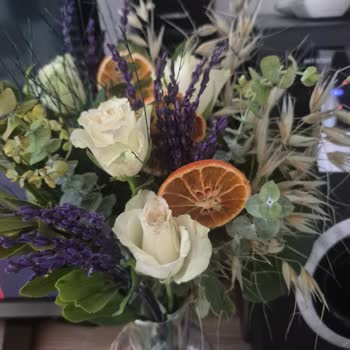 Sipariş Edilen Gül Buketi Görseldekiyle Farklı