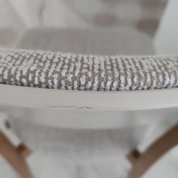 Tekrar Eden Çatlaklar Nedeniyle Mutfak Takımının Tam İadesi Talebi