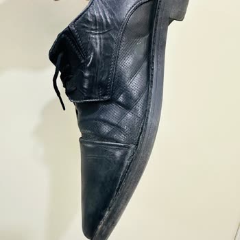 Ayakkabının Dikiş Açılması Ve Ücretsiz Değişim Talebi