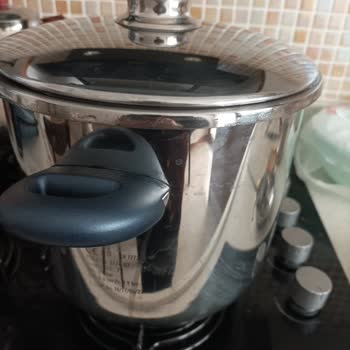 Az Kullanılmış Düdüklü Tencerenin Kapak Arızası Ve Ücretsiz Çözüm Talebi