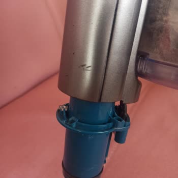 Philips Süpürgenin Elektrik Kablosunda Gevşeme Ve Kırılma, Garanti Onarımı Talebi