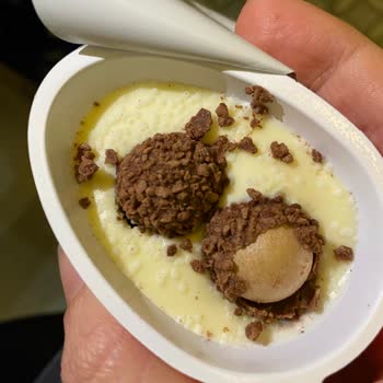 Siirt Migros’ta Sert Ve Kabarcıklı Kinder Sürpriz Yumurtaları