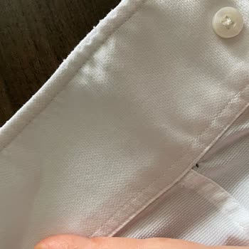 Lacoste Gömleğinde Kol Manşetindeki Yırtık İçin Kalite Şikayeti Ve Değişim Talebi