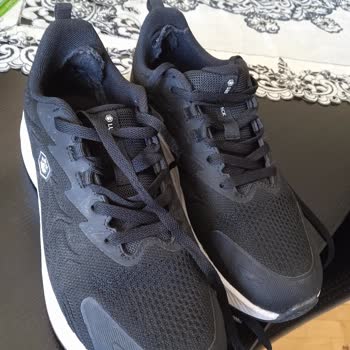 Kısa Sürede İç Astarı Yırtılan Lumberjack Kadın Koşu Ayakkabısı