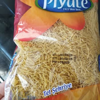 Şok Markette Şehriye Paketi İçinde Yanlış Makarna Parçaları Bulundu