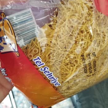 Şok Markette Şehriye Paketi İçinde Yanlış Makarna Parçaları Bulundu