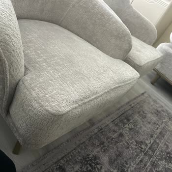 Özbay Mobilya’da Kısa Sürede Bozulan Koltuk Ve TV Ünitesi İçin Hızlı Ürün Değişimi Talebi