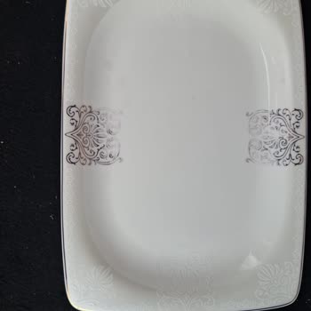 Karaca Züccaciye Salata Tabağının Desenlerinin Akmaya, Silinmeye Başladığını Fark Ettim