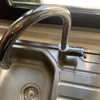 Artema Mutfak Bataryasında Orta Bölümden Su Sızdırması Ve Değişim Talebi