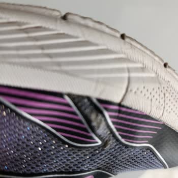 6 Ayda Deformasyon Gösteren Skechers Ayakkabısına Değişim Ve İade Talebi