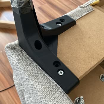 Doğtaş’ta Kırılan Koltuk Ayakları Ve Cevapsız Şikayet