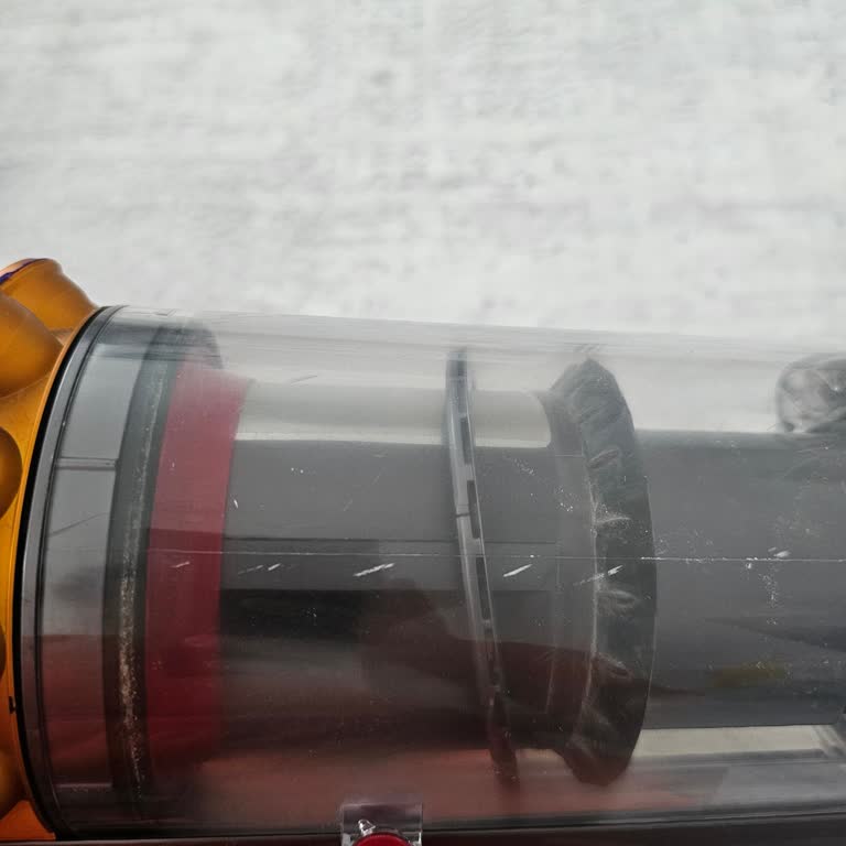 Dyson V15'in Kırılmaz Iddiası Çürük, Sızdırmazlık Parçası Kırıldı Ve Garanti Dışı