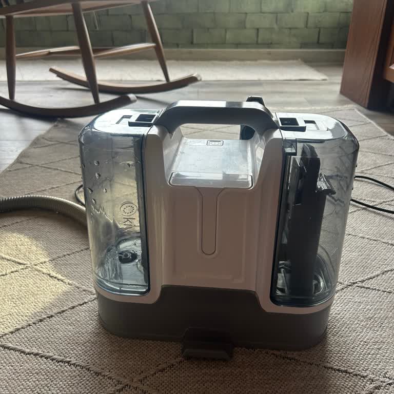 Kirli Su Tankı Silikon Parçası Ayrıldı, Makine Kullanılamaz Ve Ücretsiz Onarım Talep Ediyorum