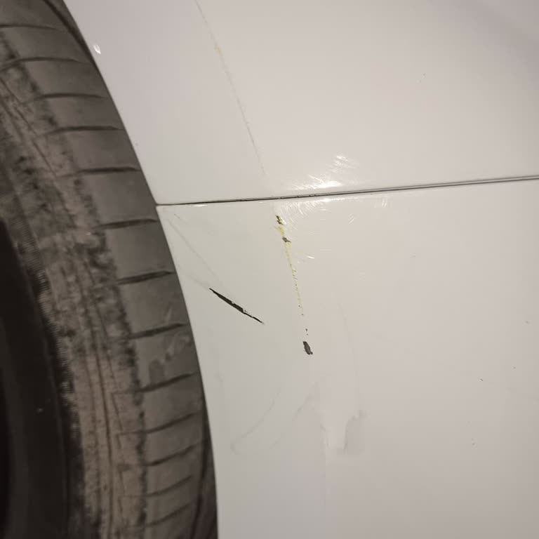 Küçük Çizik Nedeniyle 11.299 TL Kesinti Haksız Ve Müşteriyi Mağdur Etti