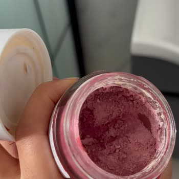 Katılaşan Toz Peeling Ve Yosun Benzeri Oluşumlar Hijyen Endişesi