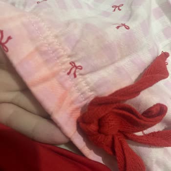 DeFacto Pijama Takımının İkinci Yıkamada Renk Vermesi Kalite Sorunu