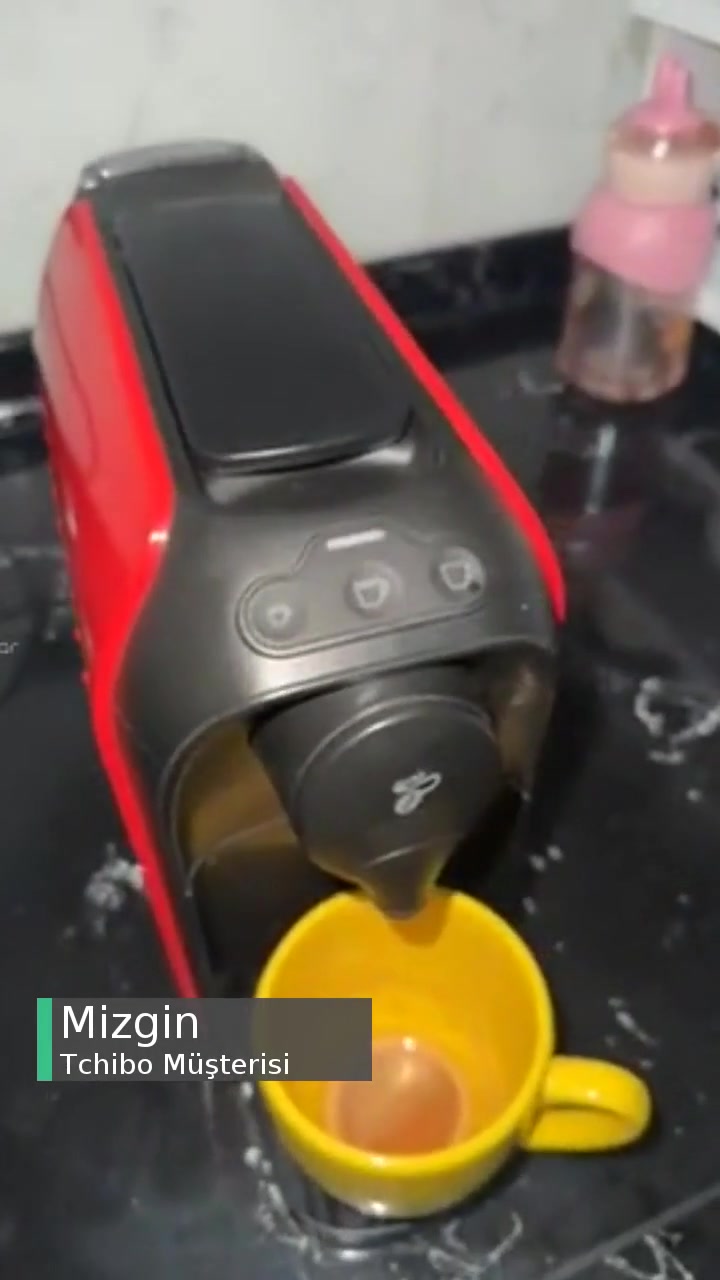 Tchibo Kapsül Sıkıştı İçinde videonun kapak resmi