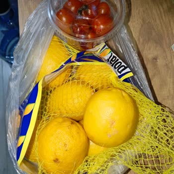 Migros Sanal Marketten Çürük Sebzeler Teslim Edildi, Hemen Değişim İstiyorum