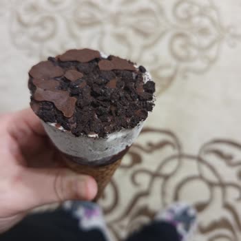 Algida Oreo'lu Kornet Dondurmanın Çikolata Kaplaması Eksik, Değişim İstiyorum