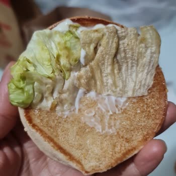 Burger King Gebze Şubesinde Çürük Malzeme Ve İlgisiz Yemeksepeti Desteği