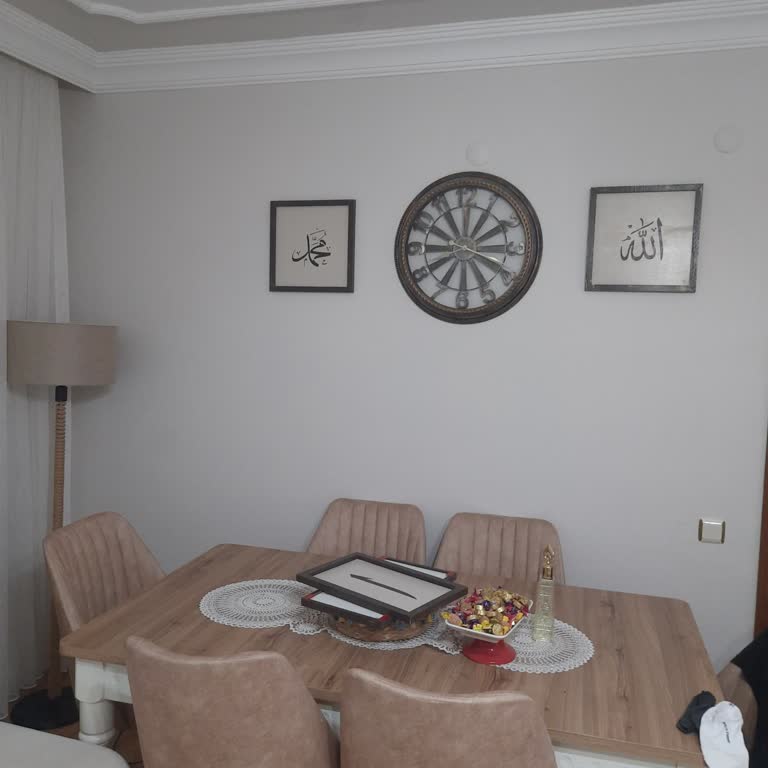 Marshall Silpak Sedef Işıltısı Katalog Rengiyle Uyuşmayan Boya