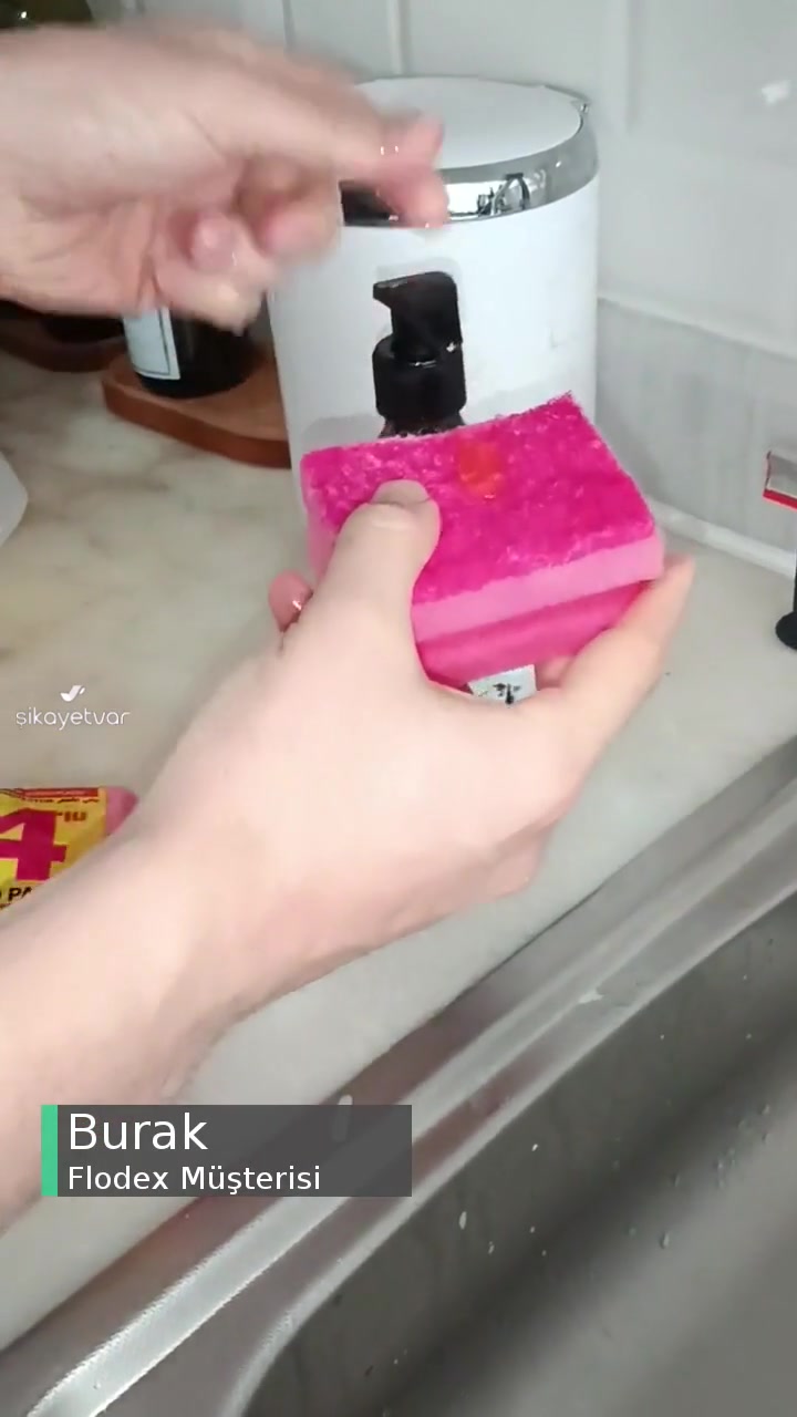 Flodex Renk Ve Plastik Parça Bırakan Bulaşık Süngeri! videonun kapak resmi